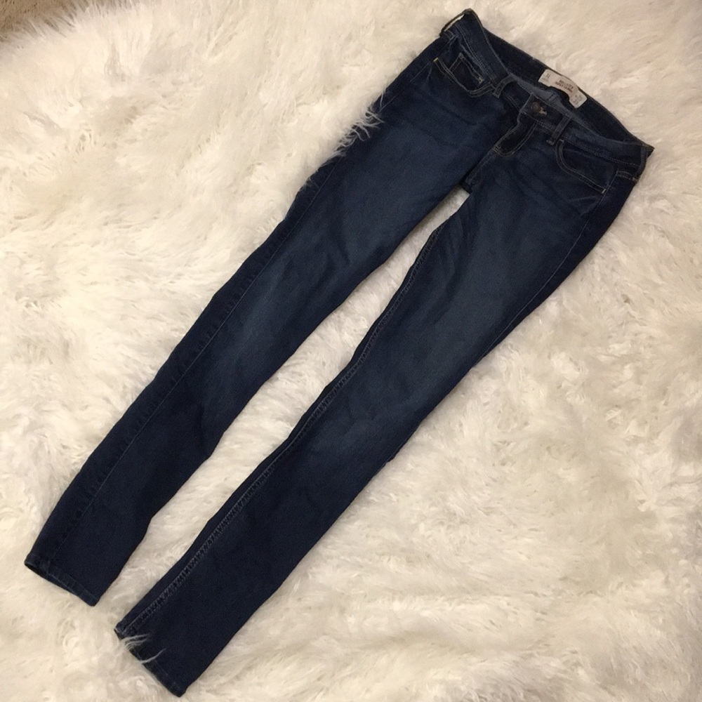 Hollister super skinny medium wash Jean size 1L